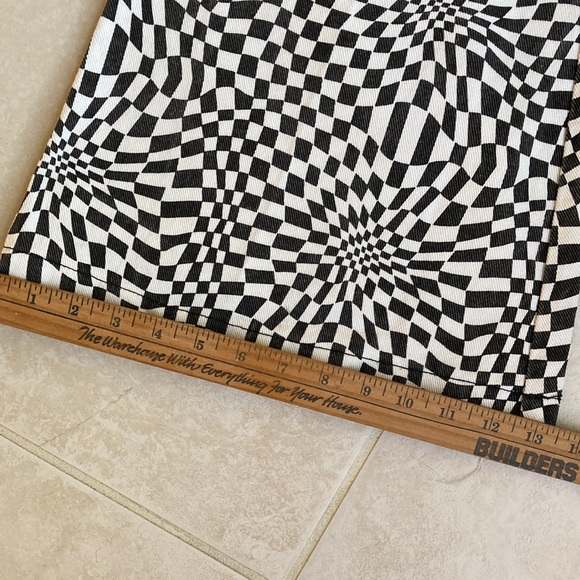 PRINCESS POLLY FLARE SIZE 6 EUC - Picture 9 of 10